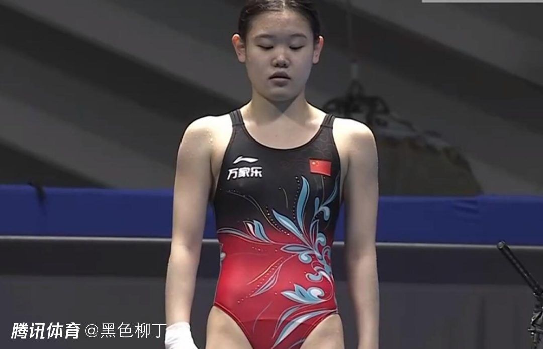 女友的大胸姐姐